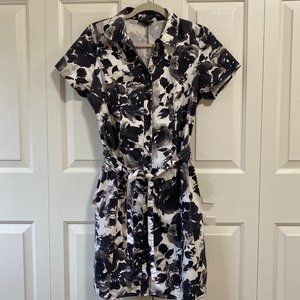 Petite LBryant BlackWhite Shirt Dress Size 14. Runs small, it fits like a 12.